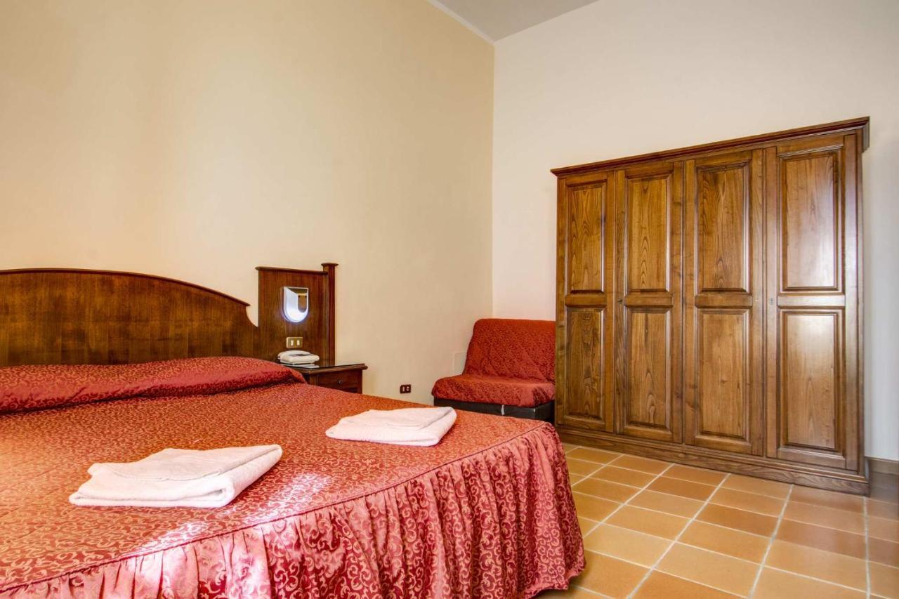 Hotel Residence Villa Rioddi Volterra Luaran gambar