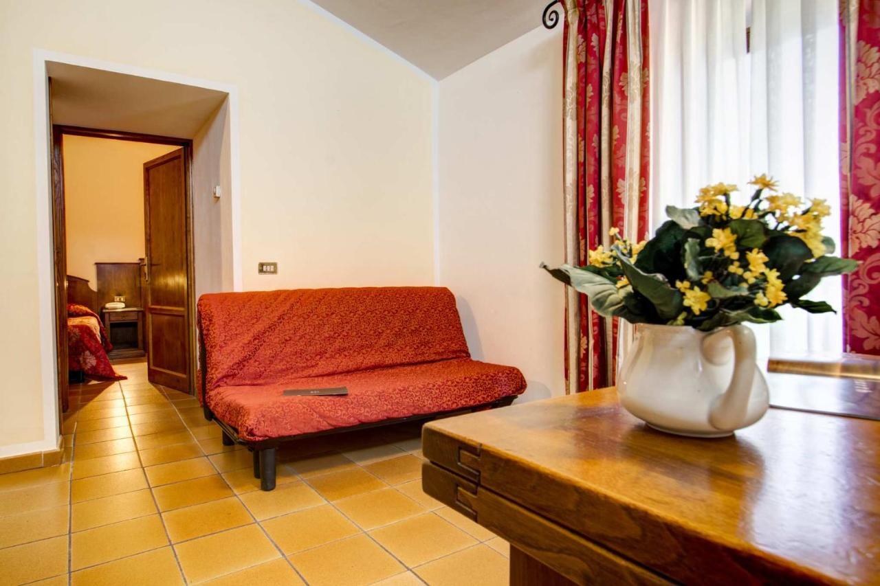 Hotel Residence Villa Rioddi Volterra Luaran gambar